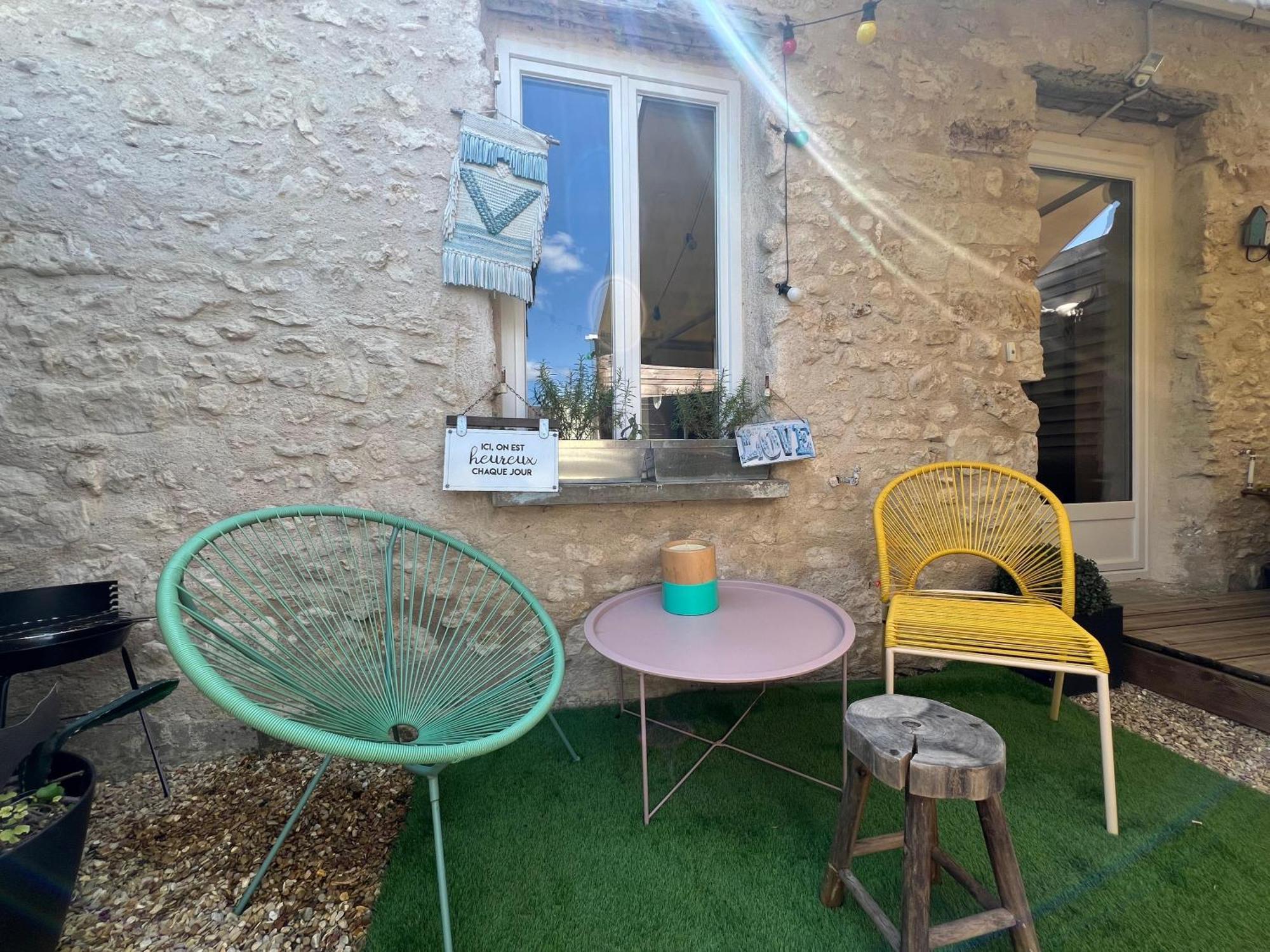 La Maisonnette D'Elodibiza ! Moret-sur-Loing Exterior photo